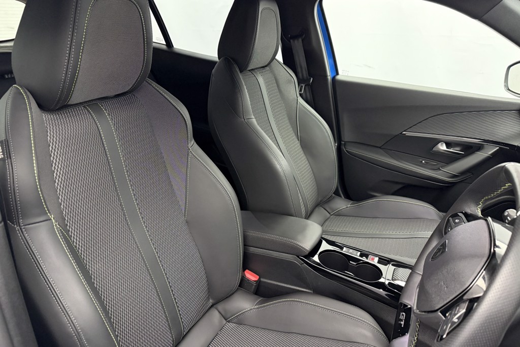 Peugeot 2008 GT Automatic Petrol SUV - Stock Number (1539491) - 11th supplementary image