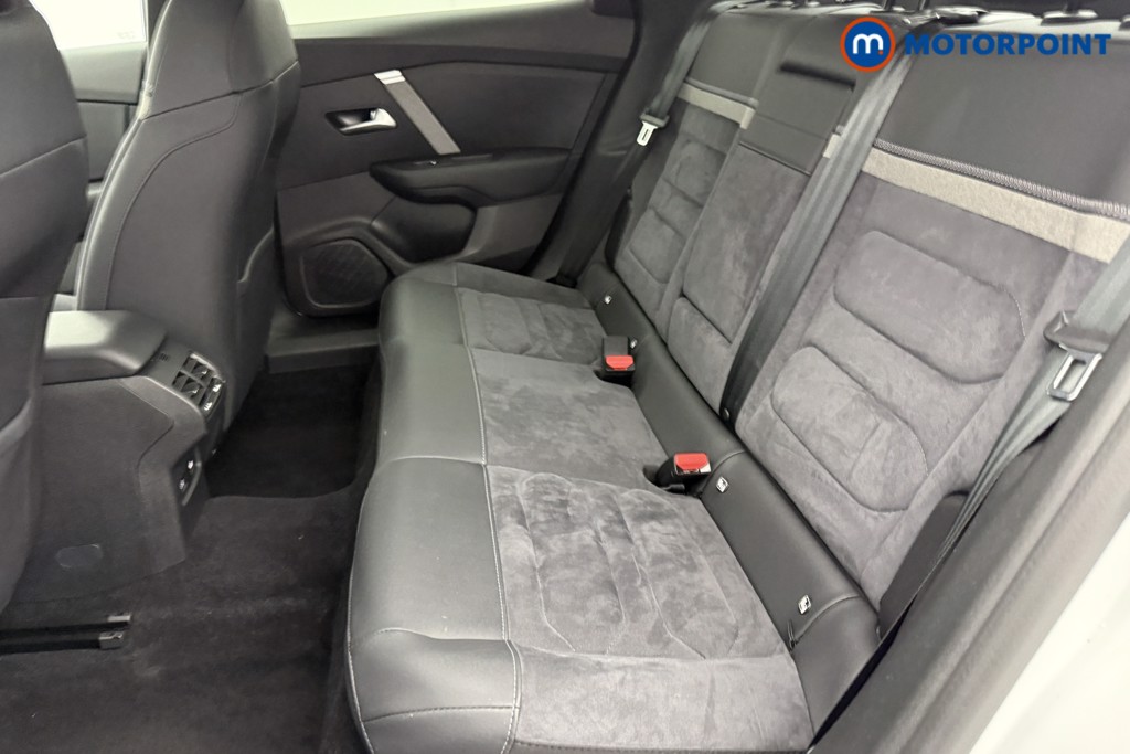 Citroen C4 X MAX Automatic Petrol Saloon - Stock Number (1539729) - 21st supplementary image