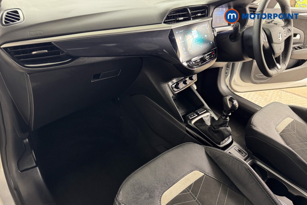 Vauxhall Corsa Ultimate Manual Petrol Hatchback - Stock Number (1539903) - 8th supplementary image