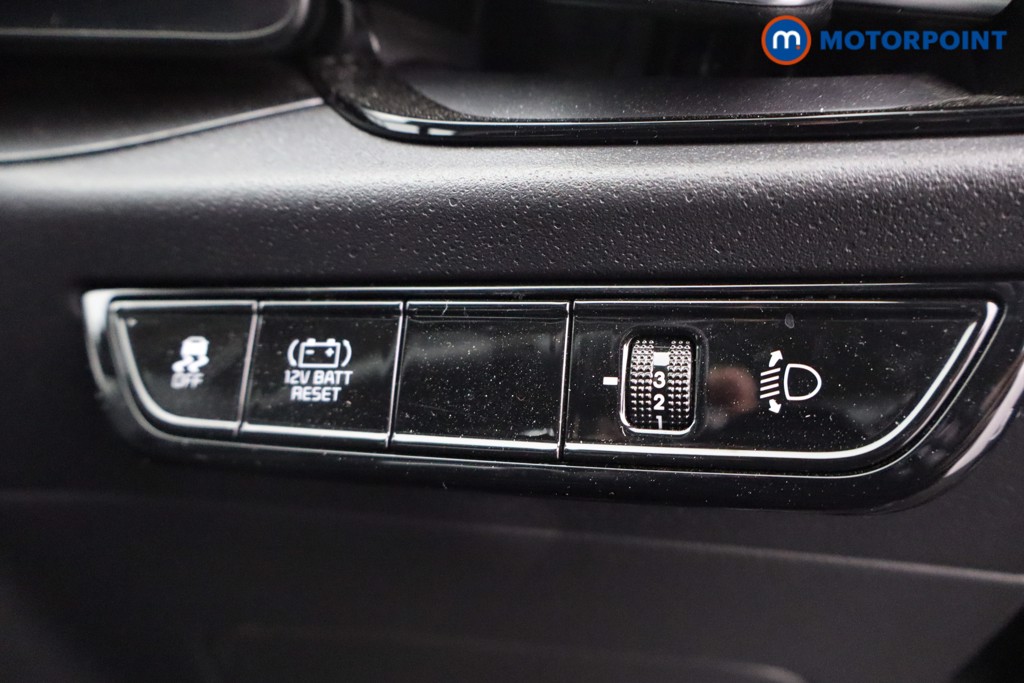 KIA Niro 3 Automatic Petrol-Electric Hybrid SUV - Stock Number (1542470) - 12th supplementary image