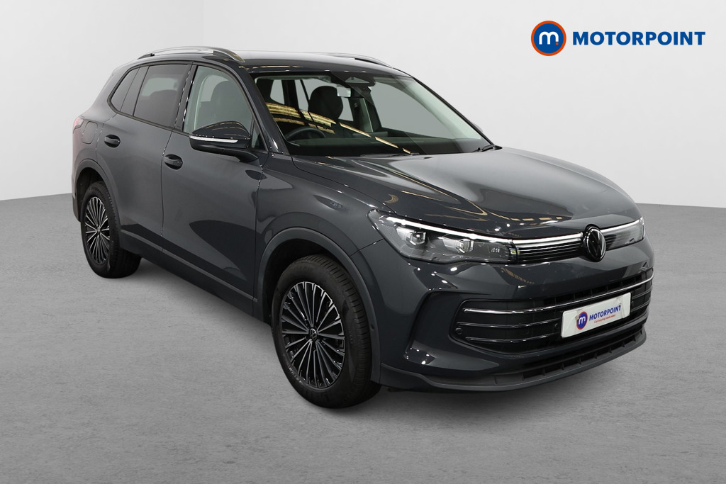 Volkswagen Tiguan Match Automatic Petrol Plug-In Hybrid SUV - Stock Number (1542692) - Drivers side front corner