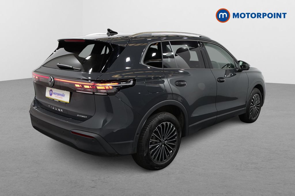 Volkswagen Tiguan Match Automatic Petrol Plug-In Hybrid SUV - Stock Number (1542692) - Drivers side rear corner