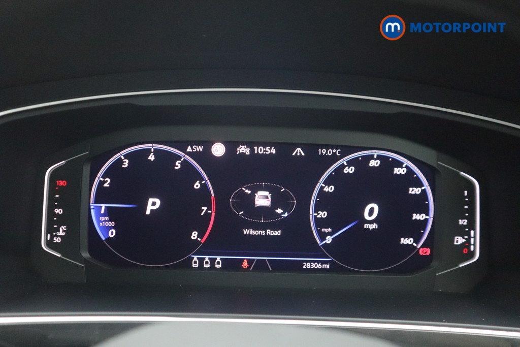 Volkswagen Tiguan R-Line Automatic Petrol SUV - Stock Number (1543293) - 4th supplementary image