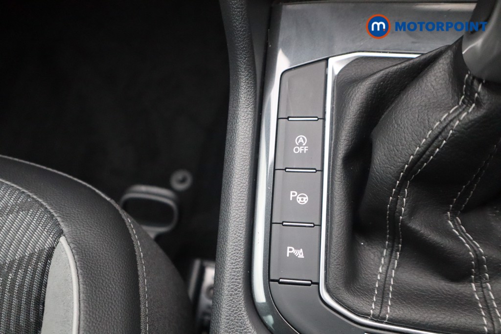 Volkswagen Tiguan R-Line Automatic Petrol SUV - Stock Number (1543293) - 12th supplementary image