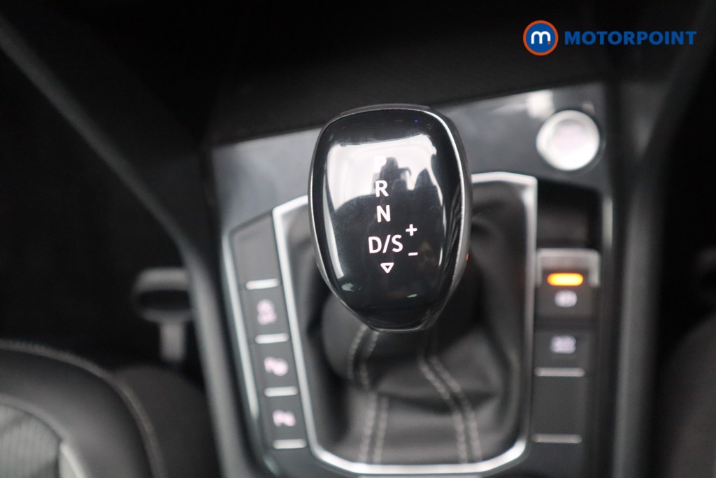 Volkswagen Tiguan R-Line Automatic Petrol SUV - Stock Number (1543293) - 13th supplementary image