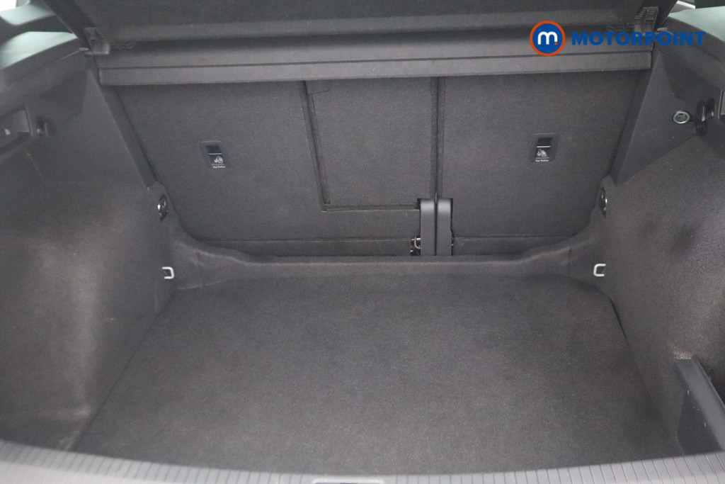 Volkswagen Tiguan R-Line Automatic Petrol SUV - Stock Number (1543293) - 31st supplementary image