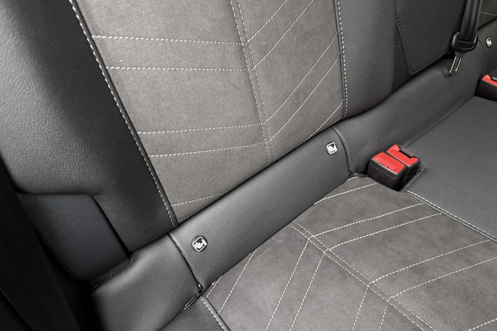 Vauxhall Mokka Ultimate Manual Petrol SUV - Stock Number (1543541) - 15th supplementary image