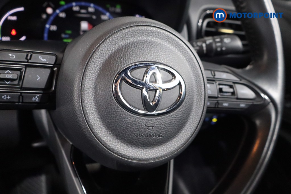 Toyota Yaris Cross Premiere Edition Automatic Petrol-Electric Hybrid Estate - Stock Number (1543604) - 8th supplementary image