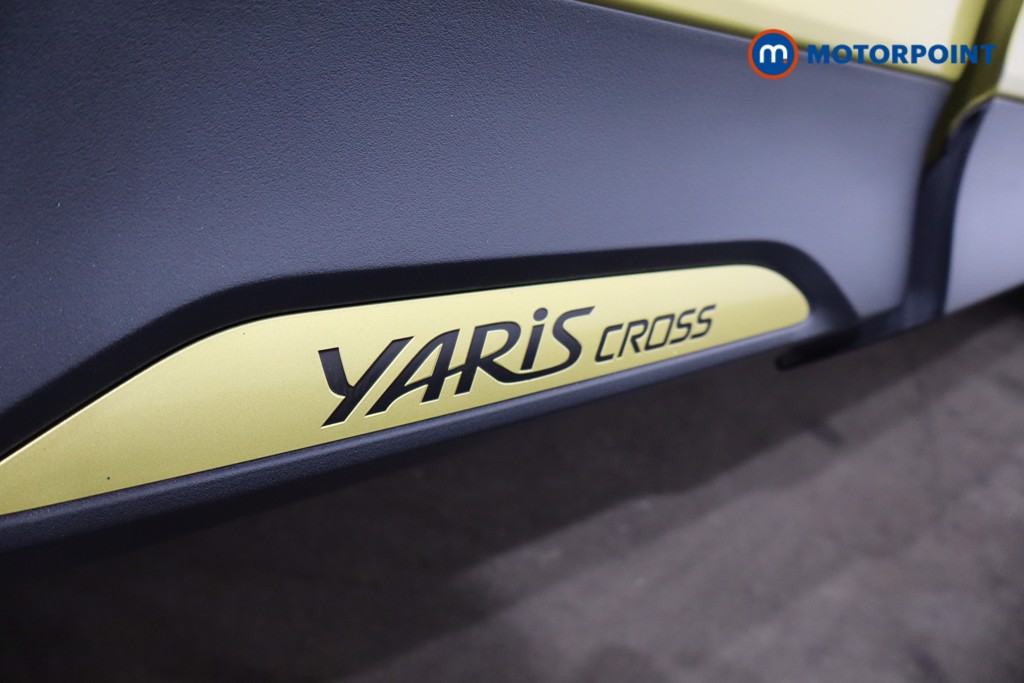 Toyota Yaris Cross Premiere Edition Automatic Petrol-Electric Hybrid Estate - Stock Number (1543604) - 22nd supplementary image