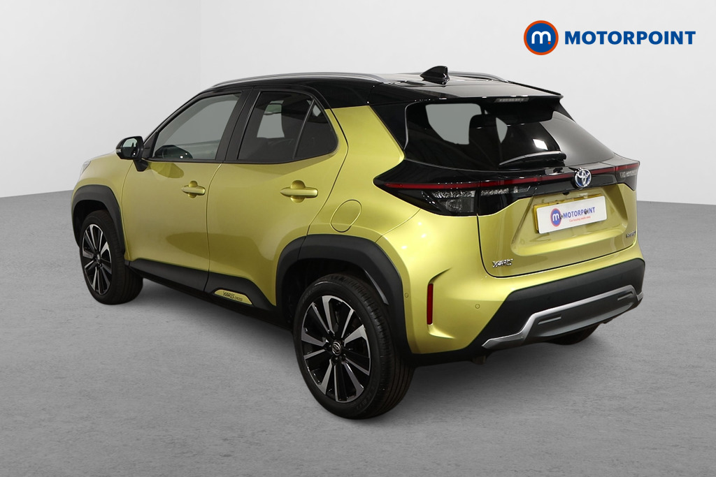 Toyota Yaris Cross Premiere Edition Automatic Petrol-Electric Hybrid Estate - Stock Number (1543604) - Passenger side rear corner