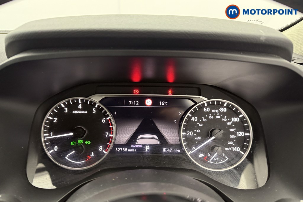 Nissan Qashqai Acenta Premium Automatic Petrol SUV - Stock Number (1543706) - 4th supplementary image