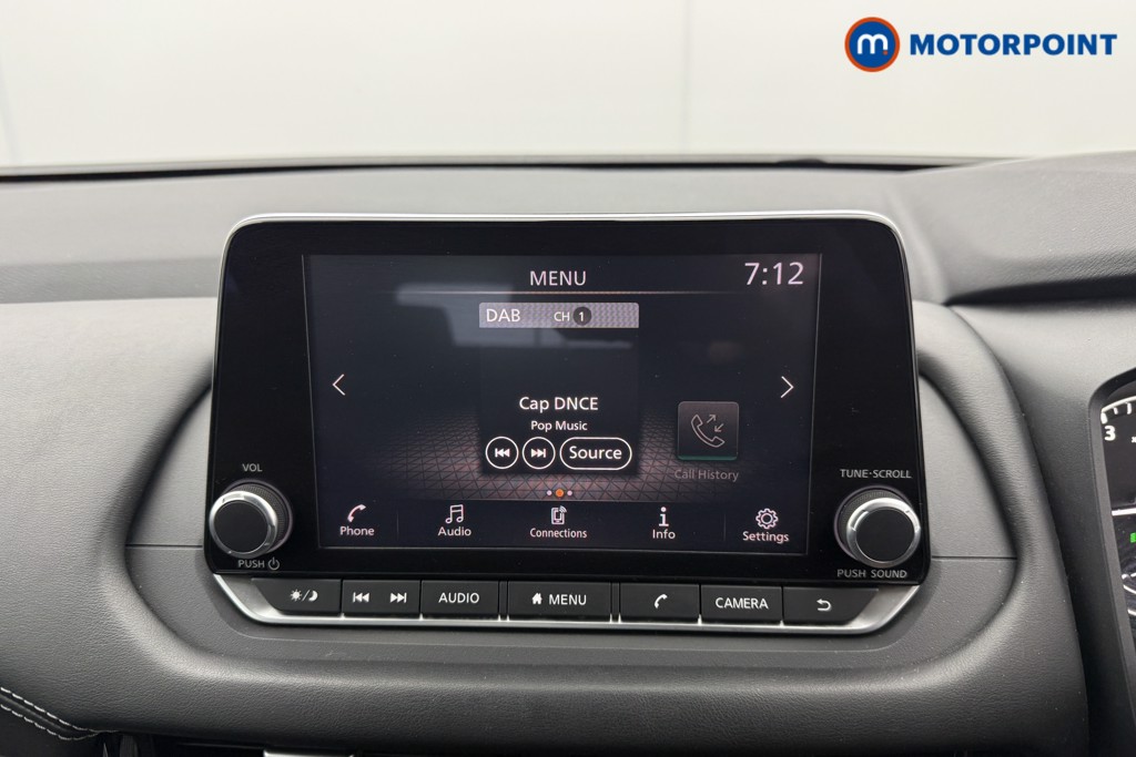 Nissan Qashqai Acenta Premium Automatic Petrol SUV - Stock Number (1543706) - 6th supplementary image