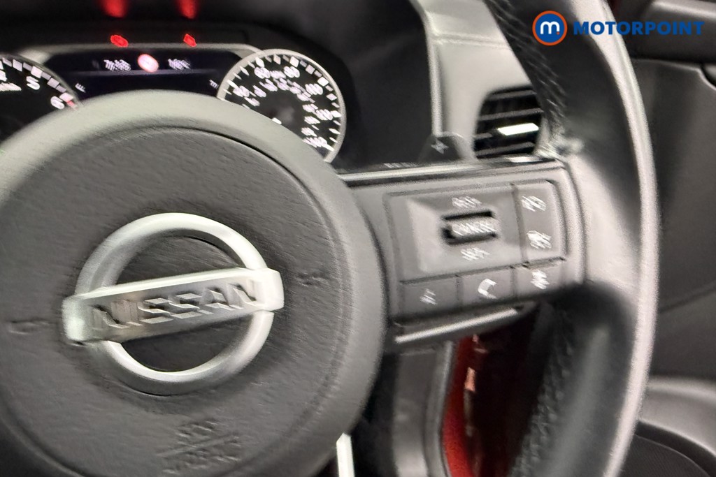 Nissan Qashqai Acenta Premium Automatic Petrol SUV - Stock Number (1543706) - 12th supplementary image