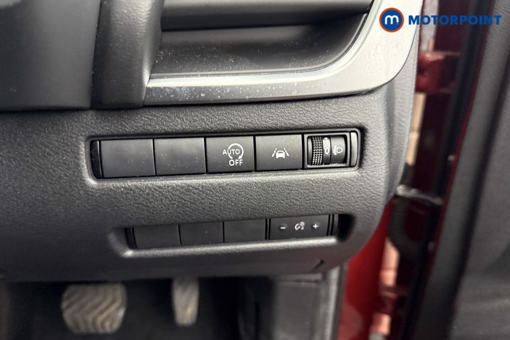 Nissan Qashqai Acenta Premium Automatic Petrol SUV - Stock Number (1543706) - 13th supplementary image