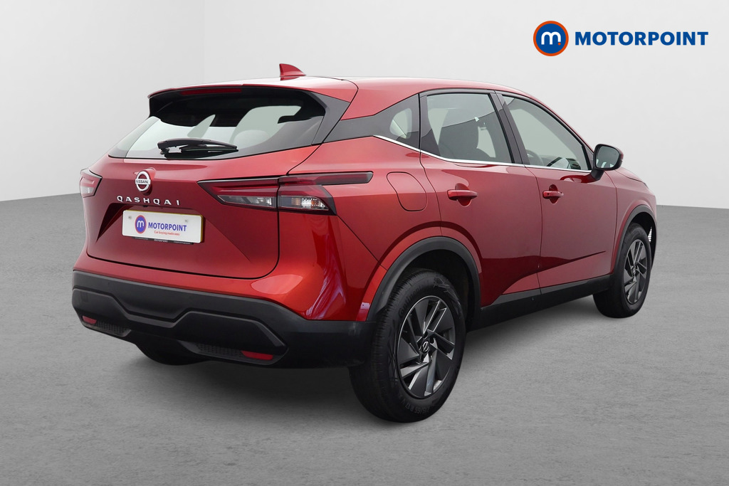 Nissan Qashqai Acenta Premium Automatic Petrol SUV - Stock Number (1543706) - Drivers side rear corner