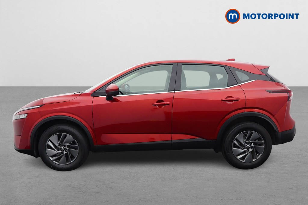 Nissan Qashqai Acenta Premium Automatic Petrol SUV - Stock Number (1543706) - Passenger side