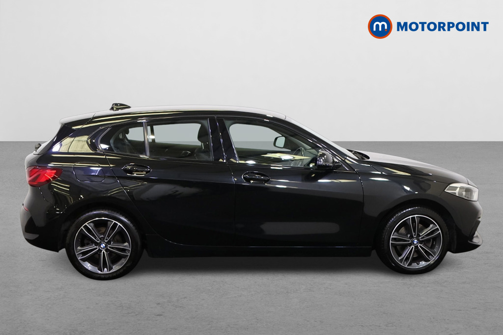 BMW 1 Series Sport Manual Diesel Hatchback - Stock Number (1543716) - Drivers side