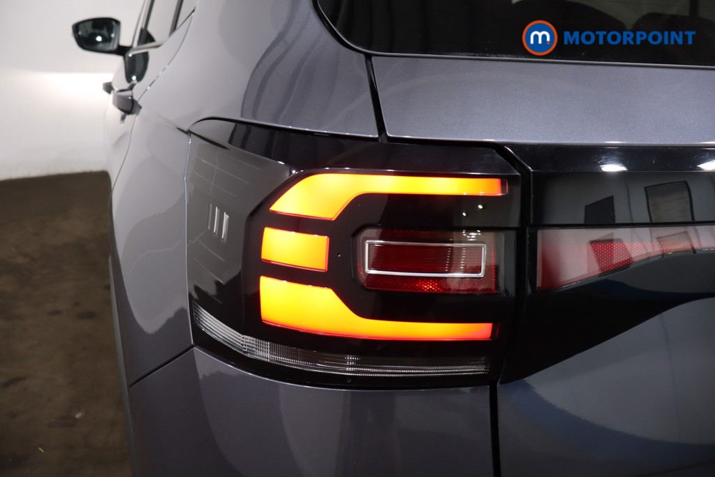 Volkswagen T-Cross Black Edition Manual Petrol SUV - Stock Number (1543779) - 23rd supplementary image