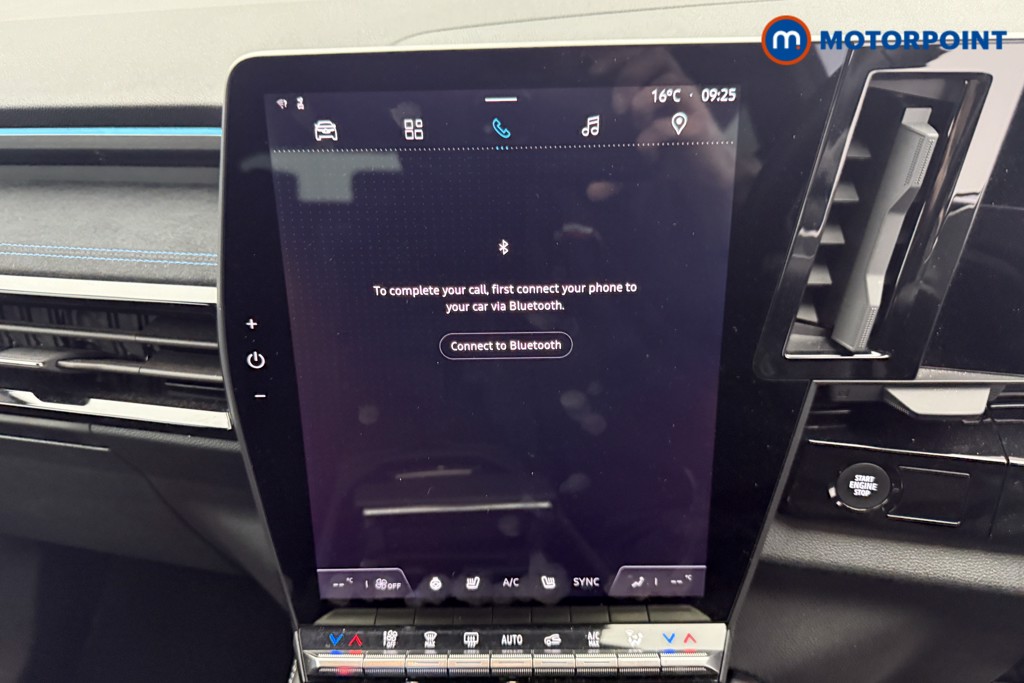 Renault Austral Techno Esprit Alpine Automatic Petrol-Electric Hybrid SUV - Stock Number (1543849) - 7th supplementary image