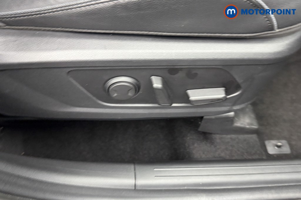 Hyundai Tucson Ultimate Automatic Petrol-Electric Hybrid SUV - Stock Number (1543980) - 18th supplementary image