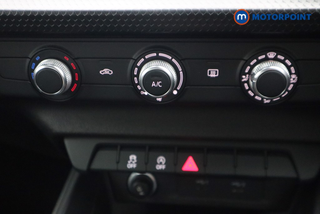 Audi A1 Technik Manual Petrol Hatchback - Stock Number (1544356) - 8th supplementary image