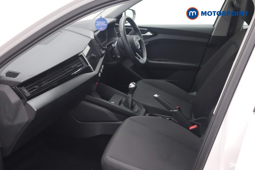 Audi A1 Technik Manual Petrol Hatchback - Stock Number (1544356) - 1st supplementary image