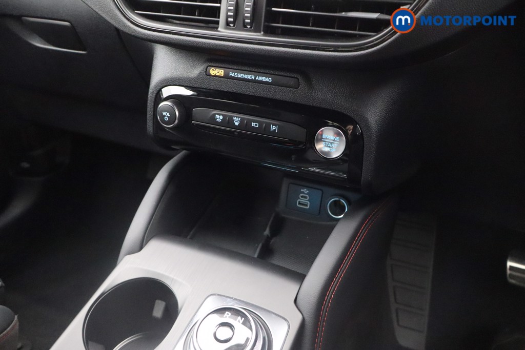 Ford Kuga St-Line Automatic Petrol Plug-In Hybrid SUV - Stock Number (1544412) - 9th supplementary image