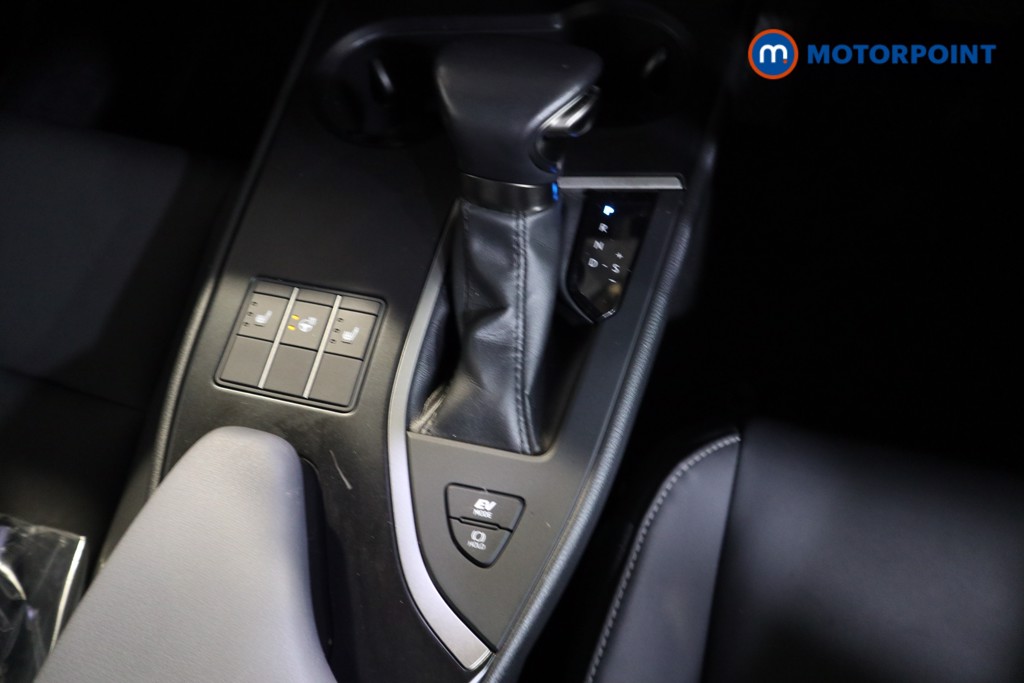 Lexus UX F-Sport Design Automatic Petrol-Electric Hybrid SUV - Stock Number (1544890) - 8th supplementary image