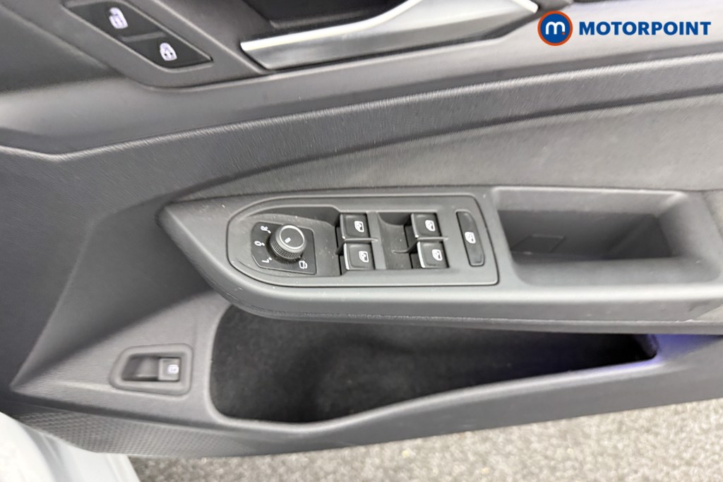 Volkswagen Golf Style Automatic Petrol Plug-In Hybrid Hatchback - Stock Number (1544942) - 18th supplementary image