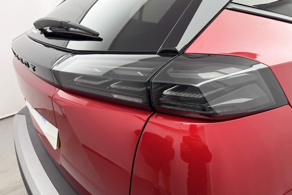 Peugeot 2008 Allure Manual Petrol SUV - Stock Number (1544945) - 19th supplementary image