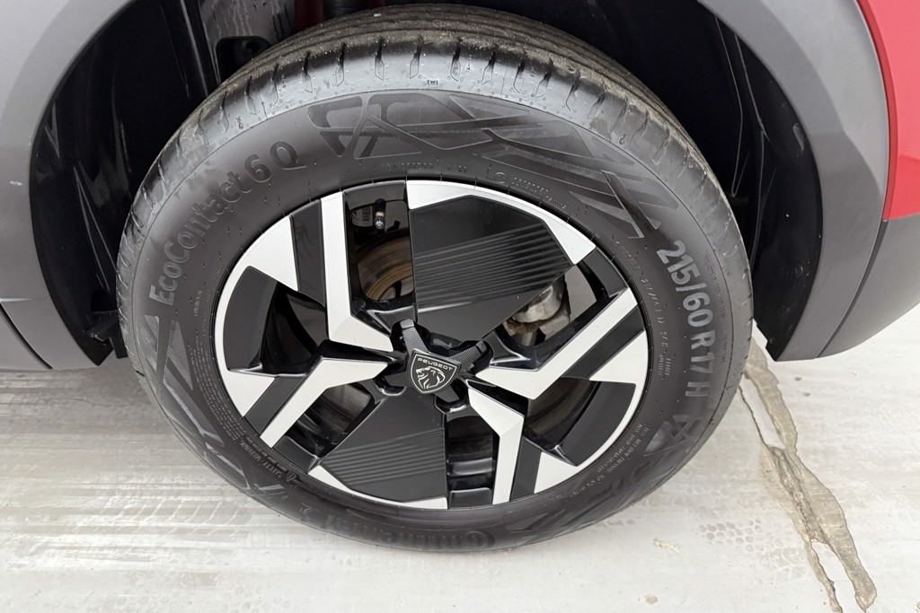 Peugeot 2008 Allure Manual Petrol SUV - Stock Number (1544945) - 25th supplementary image