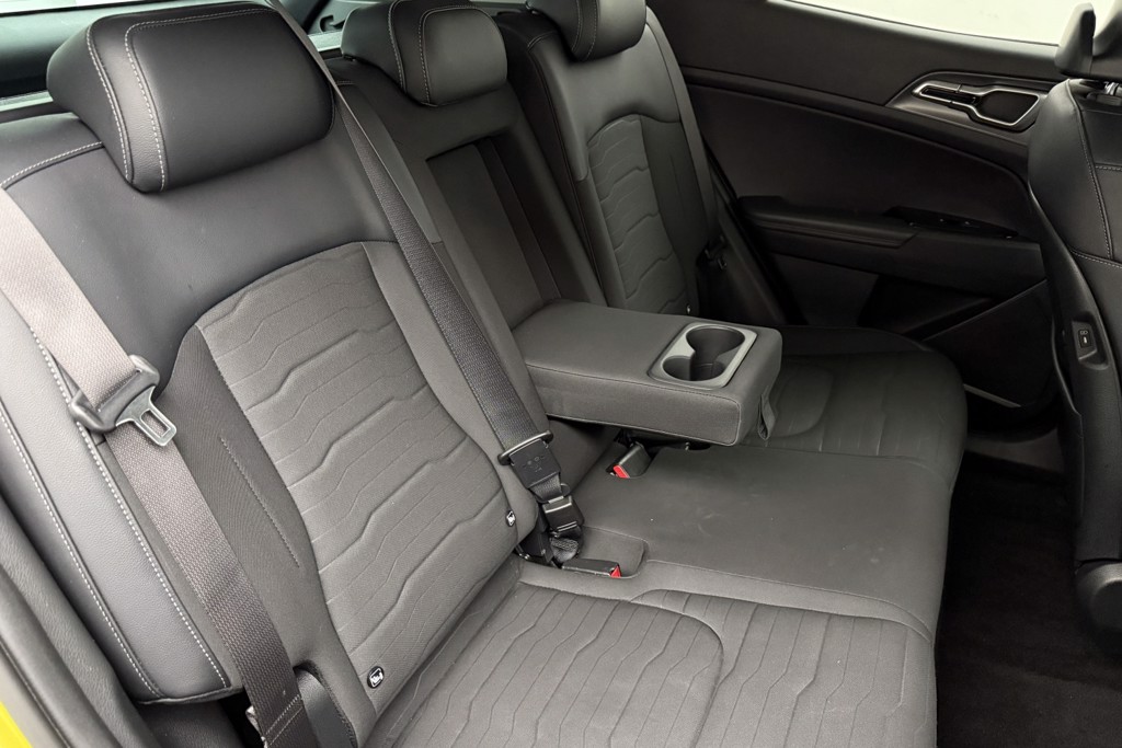 KIA Sportage 3 Automatic Petrol Plug-In Hybrid SUV - Stock Number (1544972) - 18th supplementary image