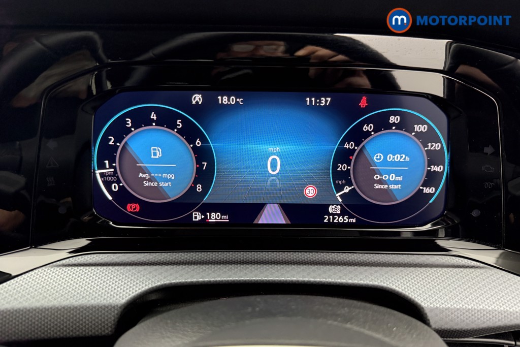 Volkswagen Golf Active Manual Petrol Hatchback - Stock Number (1544992) - 5th supplementary image