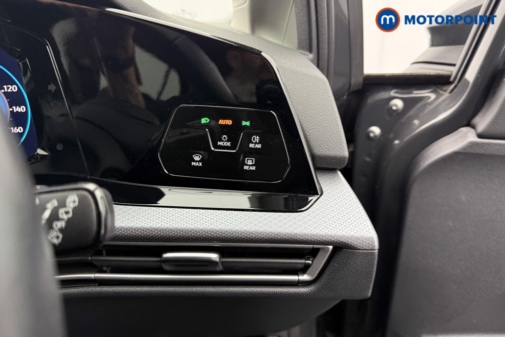 Volkswagen Golf Active Manual Petrol Hatchback - Stock Number (1544992) - 16th supplementary image
