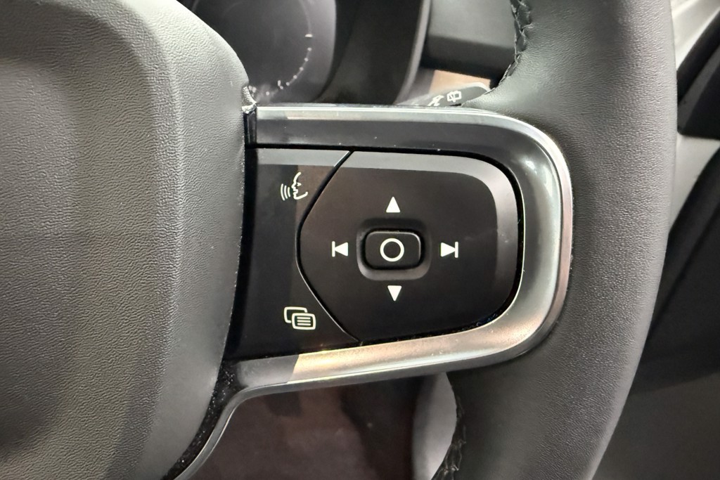 Volvo Xc40 Inscription Automatic Petrol Plug-In Hybrid SUV - Stock Number (1544998) - 4th supplementary image