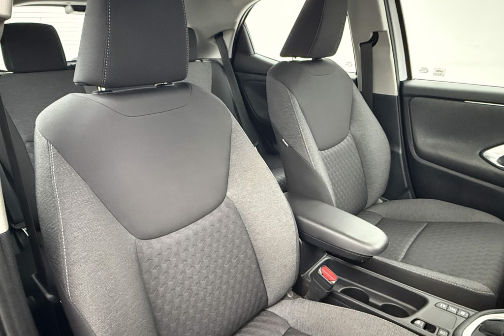 Toyota Yaris Icon Automatic Petrol-Electric Hybrid Hatchback - Stock Number (1545015) - 12th supplementary image