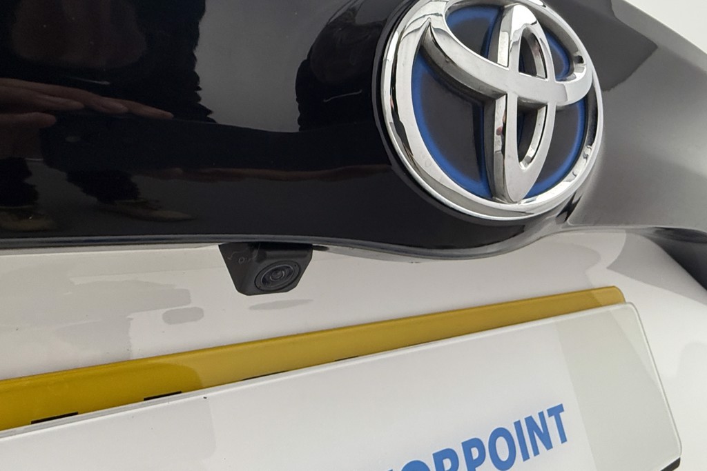 Toyota Yaris Icon Automatic Petrol-Electric Hybrid Hatchback - Stock Number (1545015) - 18th supplementary image