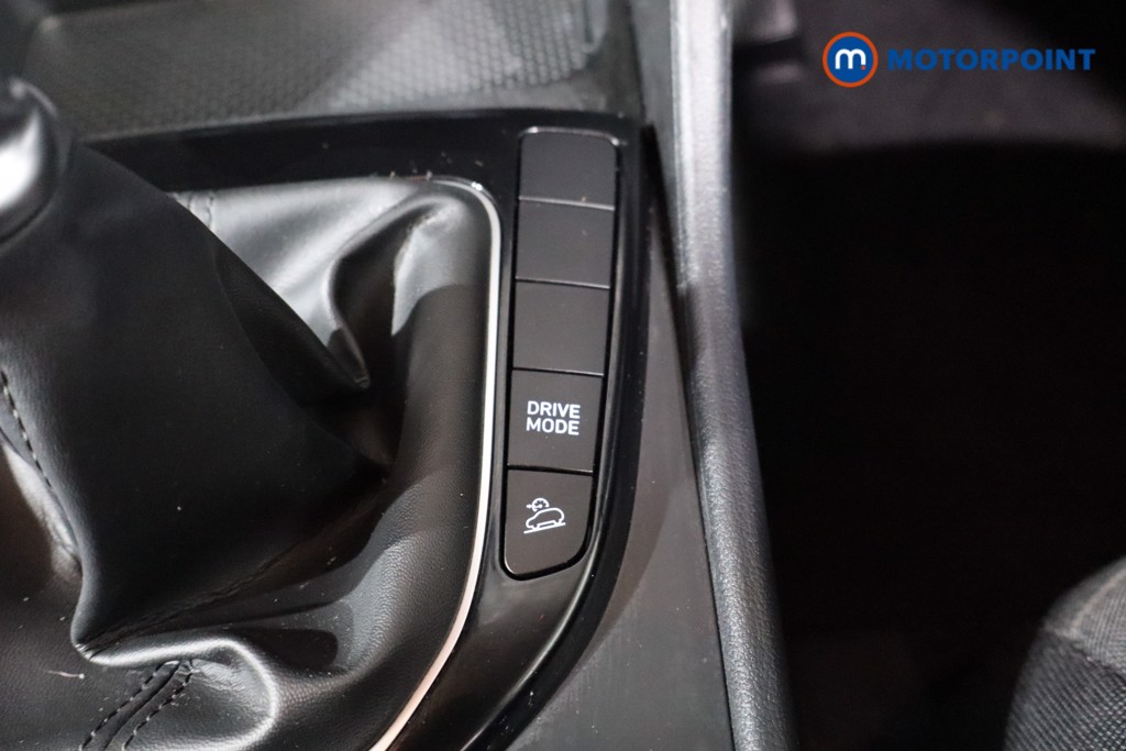 Hyundai Tucson Se Connect Manual Petrol SUV - Stock Number (1545079) - 18th supplementary image