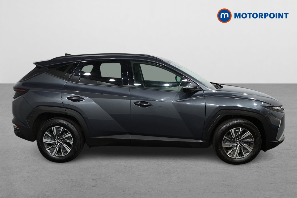 Hyundai Tucson Se Connect Manual Petrol SUV - Stock Number (1545079) - Drivers side