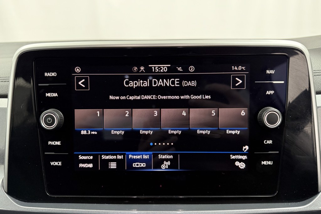 Volkswagen T-Roc Style Automatic Petrol SUV - Stock Number (1545285) - 7th supplementary image