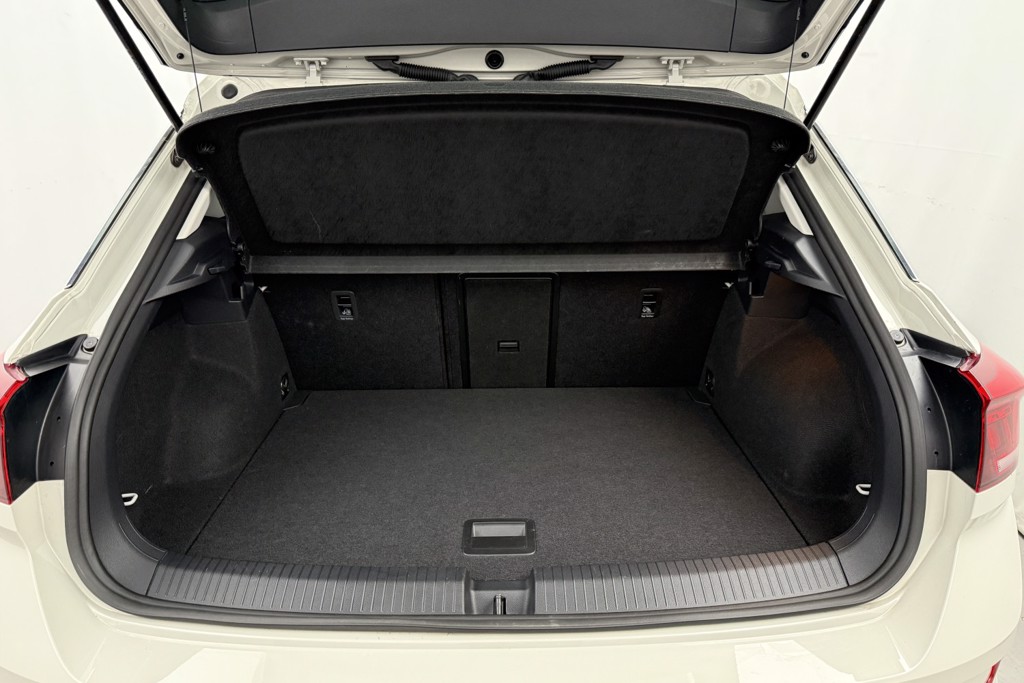 Volkswagen T-Roc Style Automatic Petrol SUV - Stock Number (1545285) - 16th supplementary image