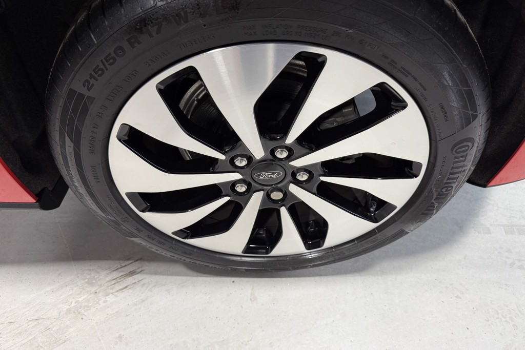 Ford Focus Zetec Manual Petrol Hatchback - Stock Number (1545290) - 18th supplementary image
