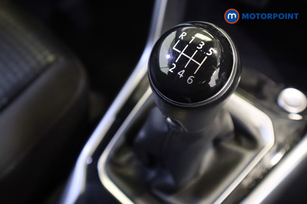 Volkswagen T-Roc Active Manual Petrol Convertible - Stock Number (1545303) - 5th supplementary image