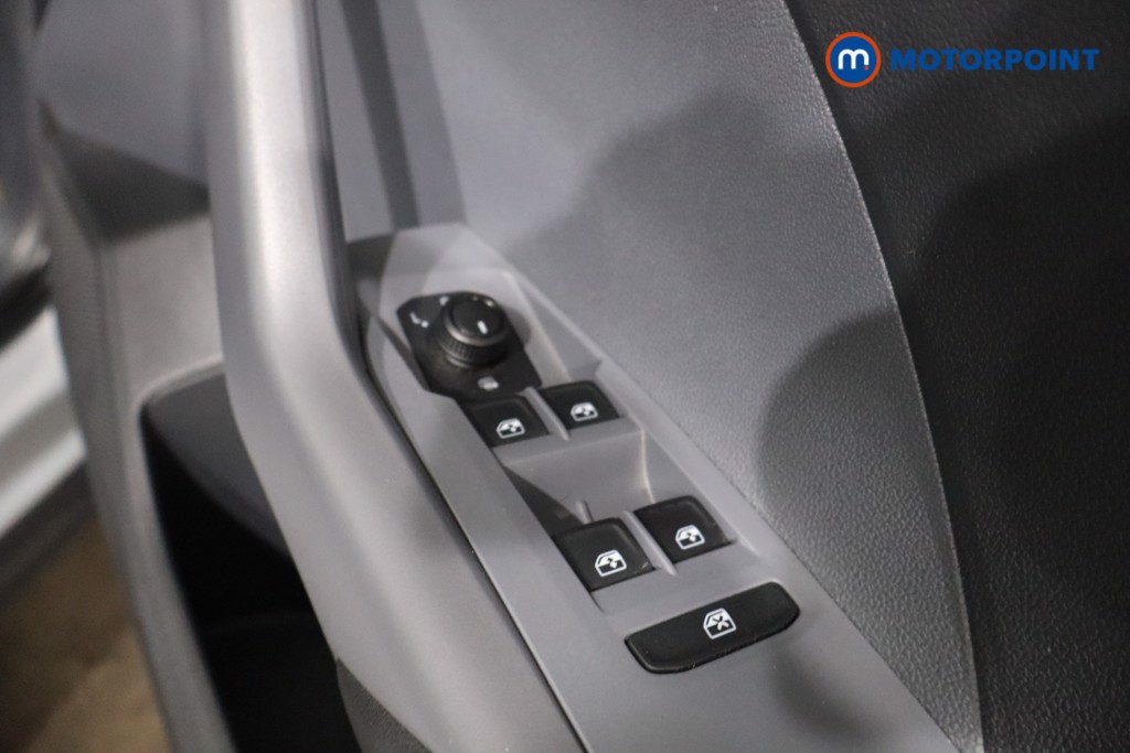 Volkswagen T-Cross SE Manual Petrol SUV - Stock Number (1545709) - 14th supplementary image