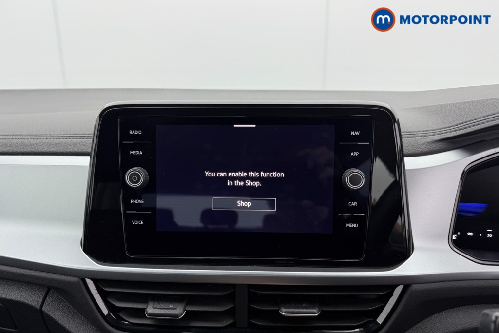 Volkswagen T-Roc Life Automatic Petrol SUV - Stock Number (1545878) - 9th supplementary image