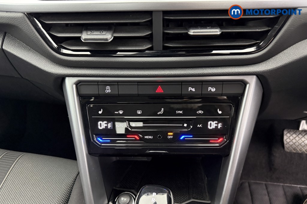 Volkswagen T-Roc Life Automatic Petrol SUV - Stock Number (1545878) - 12th supplementary image