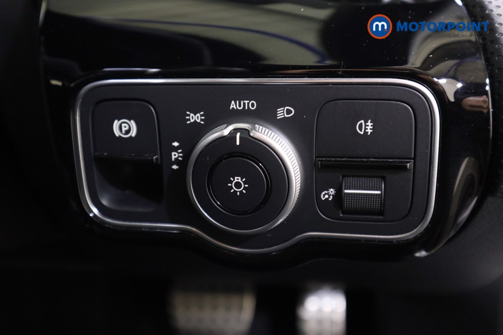 Mercedes-Benz A Class Amg Line Automatic Petrol Saloon - Stock Number (1546150) - 9th supplementary image