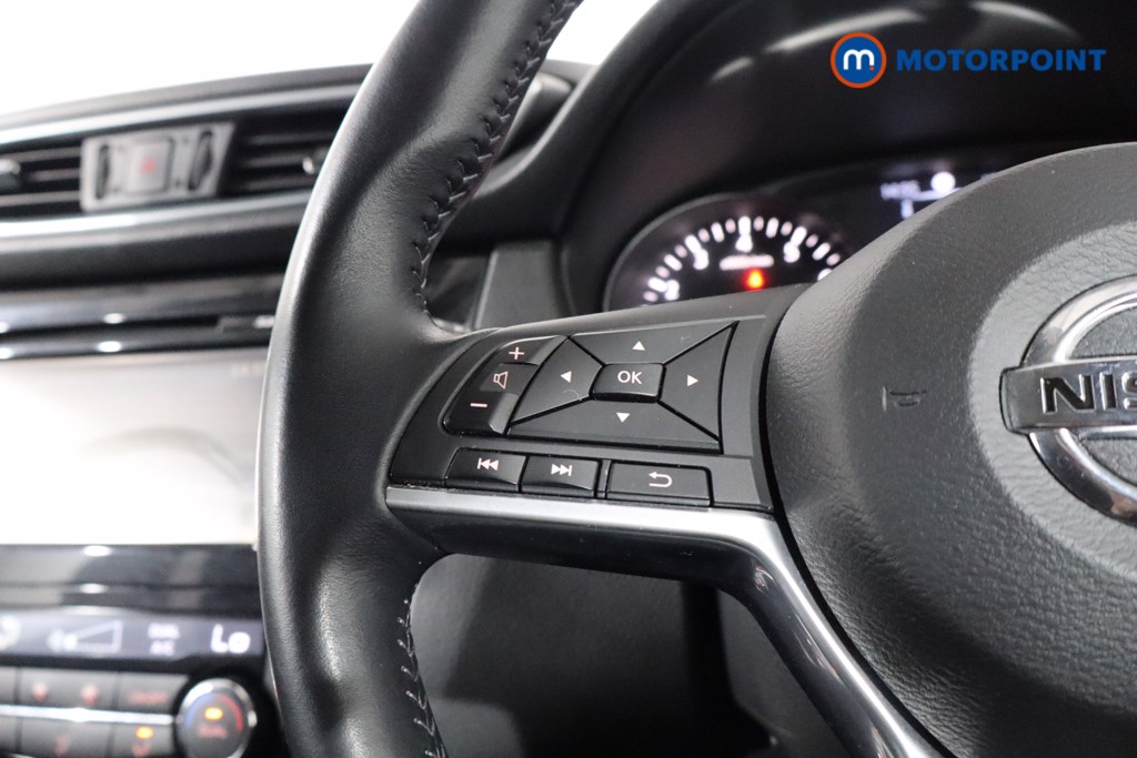 Nissan Qashqai N-Connecta Automatic Petrol SUV - Stock Number (1546210) - 7th supplementary image