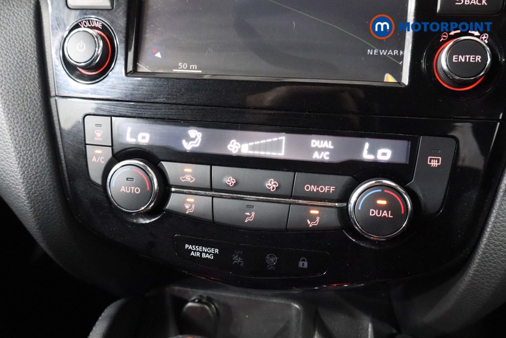 Nissan Qashqai N-Connecta Automatic Petrol SUV - Stock Number (1546210) - 13th supplementary image