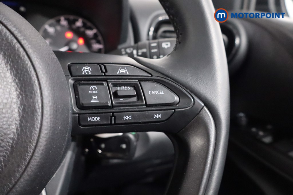 Toyota Yaris Icon Automatic Petrol-Electric Hybrid Hatchback - Stock Number (1546270) - 9th supplementary image